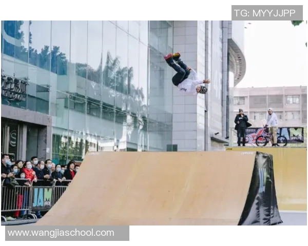 深圳极限运动队中路突破的成功与挑战分析 深圳极限运动队中路突破的成功与挑战分析